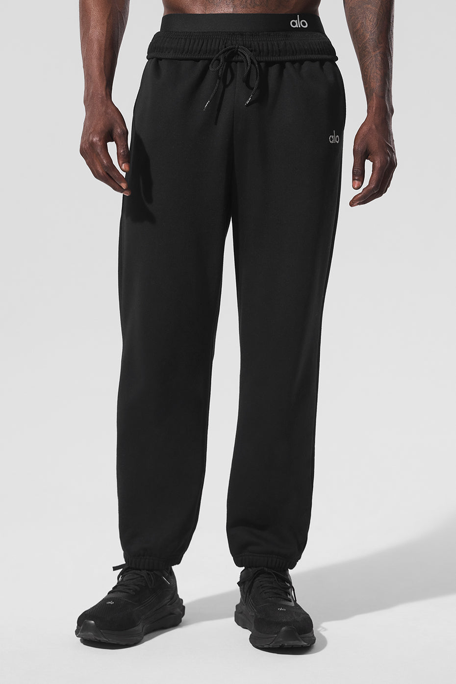 Accolade Sweatpant - Black