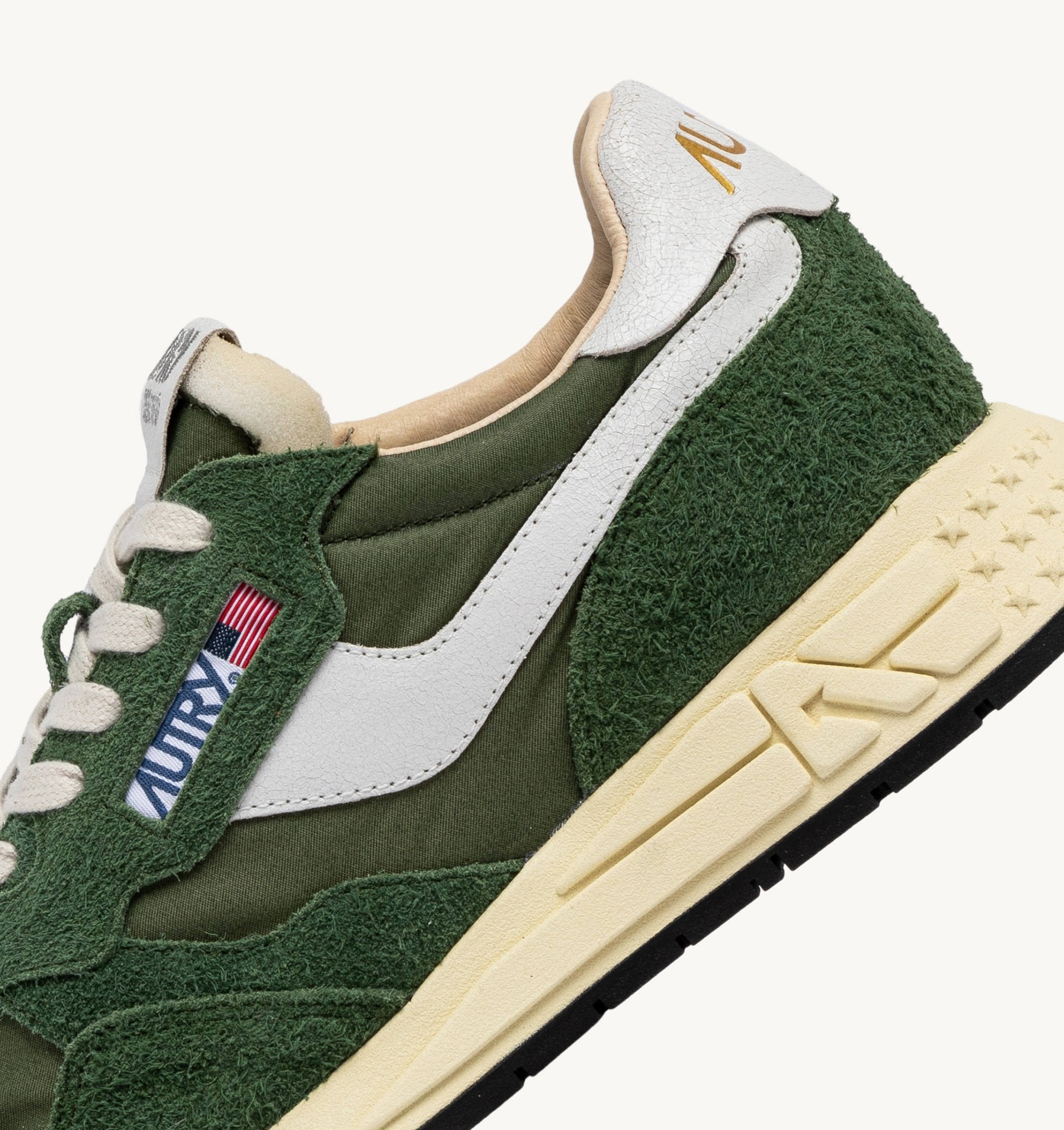 AUTRY - BASKETS REELWIND LOW EN NYLON ET DAIM VERT MILITARY