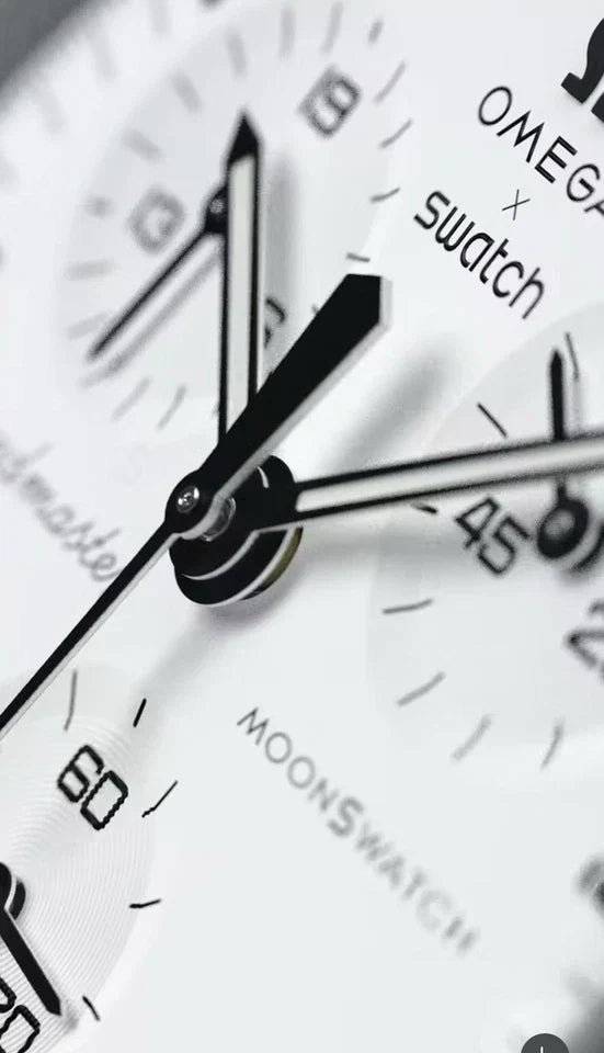 OMEGA x SWATCH - Moonswatch 1965